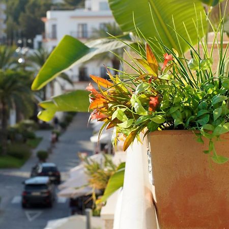 Hostal Yebisah Санта Еулалия дел Рио Екстериор снимка