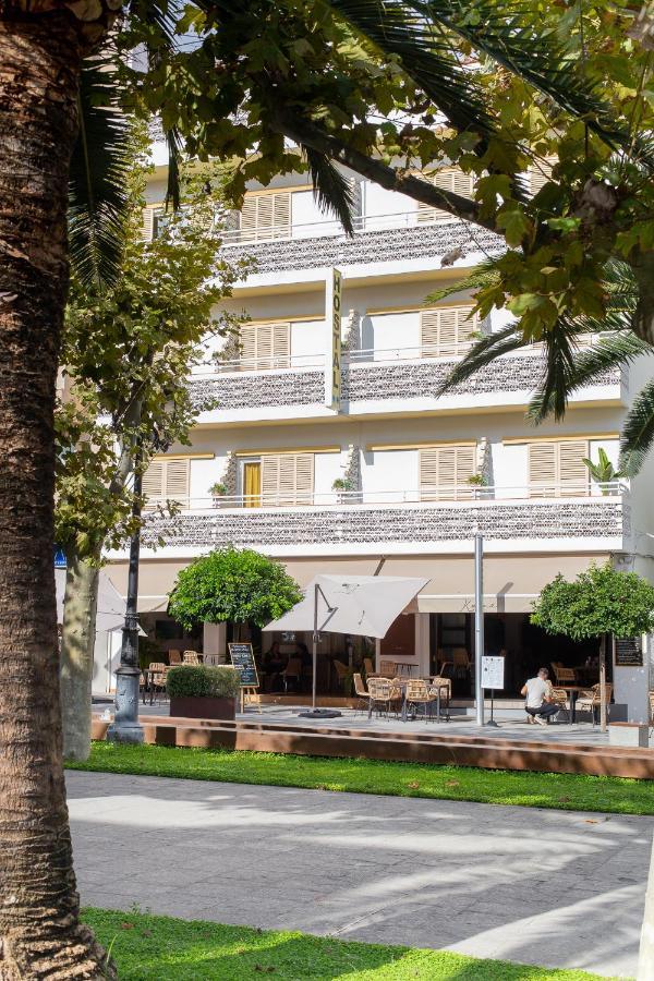 Hostal Yebisah Санта Еулалия дел Рио Екстериор снимка