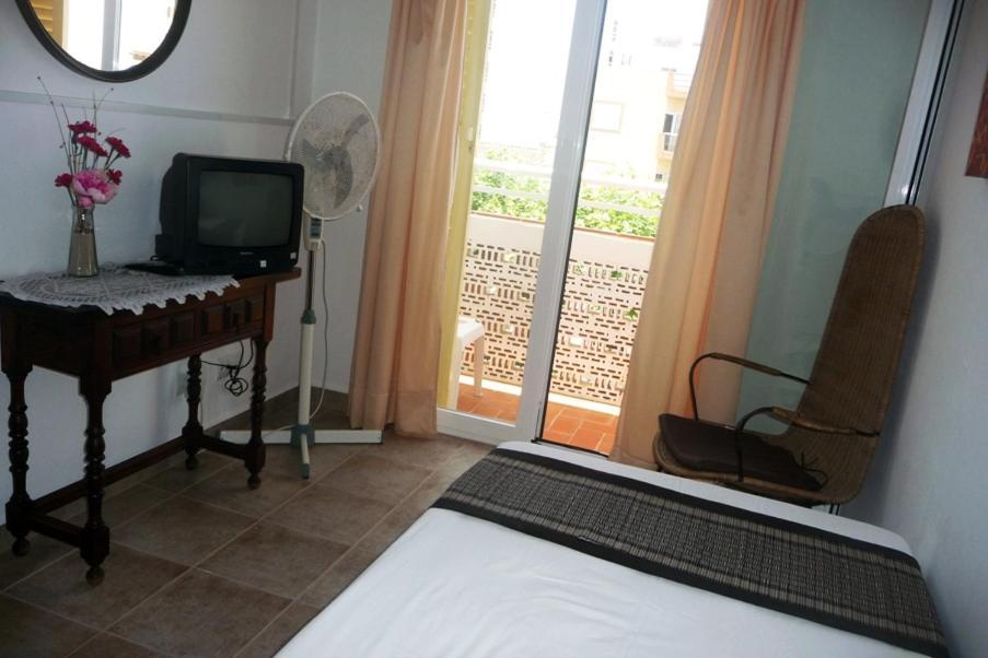 Hostal Yebisah Санта Еулалия дел Рио Екстериор снимка