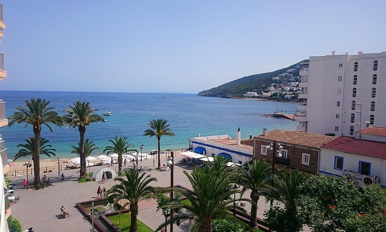 Hostal Yebisah Санта Еулалия дел Рио Екстериор снимка